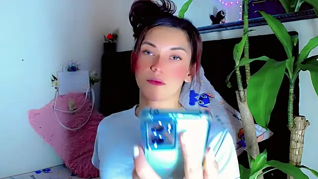 NathalialLooes webcam show