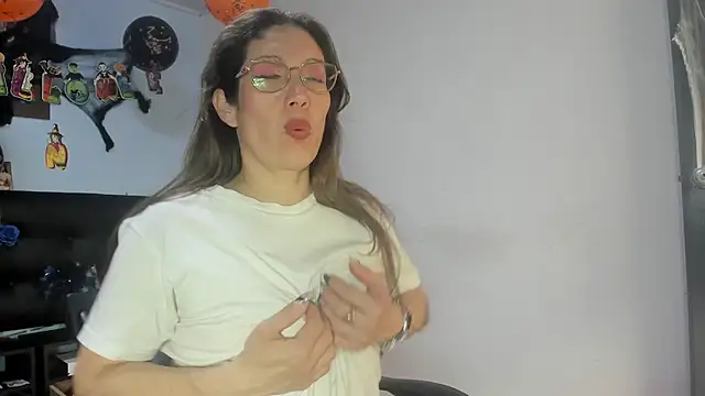 kaylaMinov_ Шоу с уебкамера