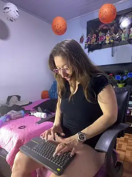 Pertunjukan Kamera Web kaylaMinov_