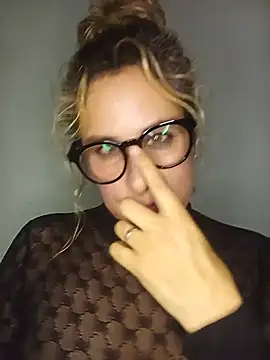 viviana49sexy Шоу с уебкамера