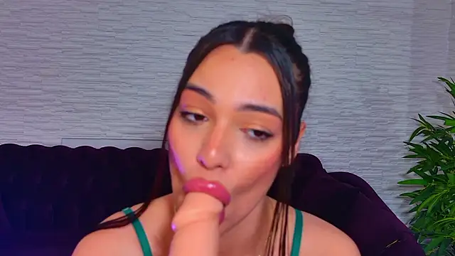 MollyDolley ওয়েবক্যাম শো