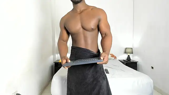 James_McBoy Adlı Modelin Web Kamerası Şovu