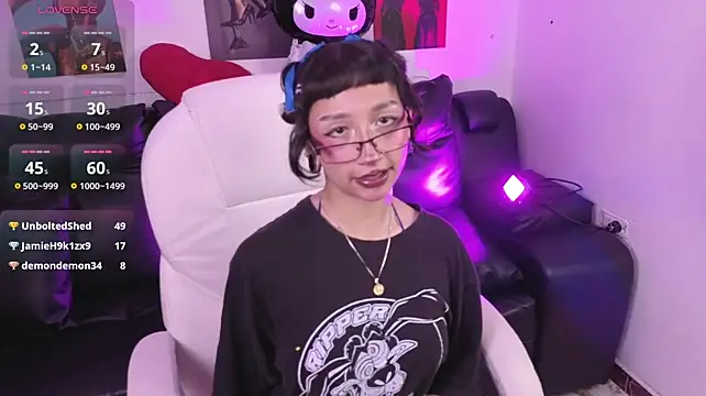 Chat +18 de mia_bloom2 ao vivo