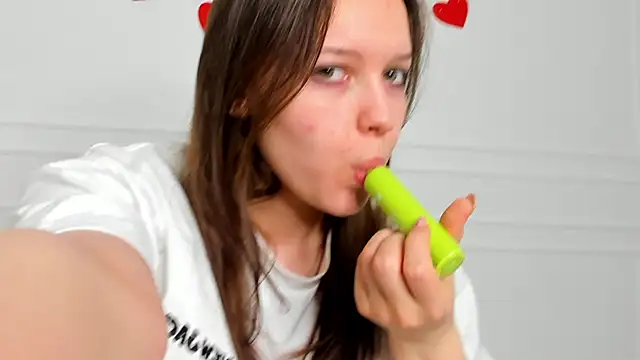 lunahush webcam show