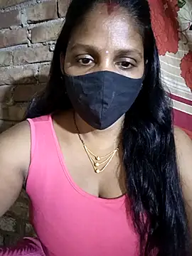 Parul-009 Webcam-Show