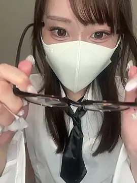 momo_mmのウェブカメラショー