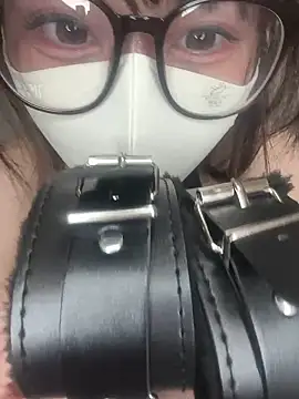 momo_mm's Live Chat Room