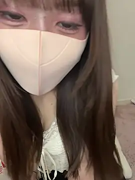 Živý XXX chat momo_mm