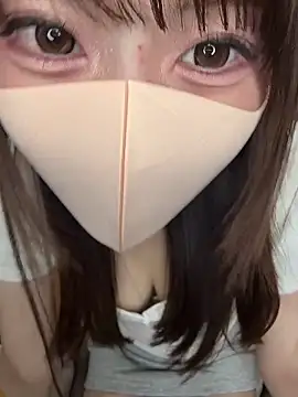 momo_mmのウェブカメラショー