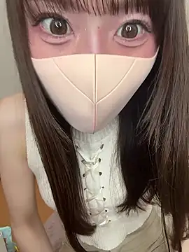 momo_mm 即時 XXX 聊天