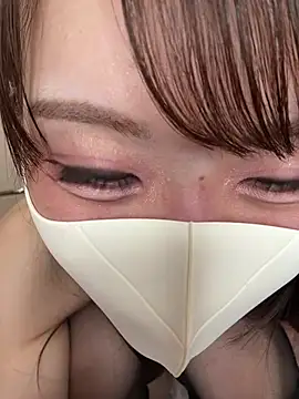 momo_mmのウェブカメラショー