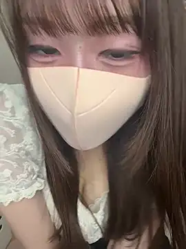 momo_mm Webcam-Show