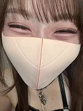 momo_mmのウェブカメラショー
