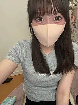 momo_mm's Live XXX Chat