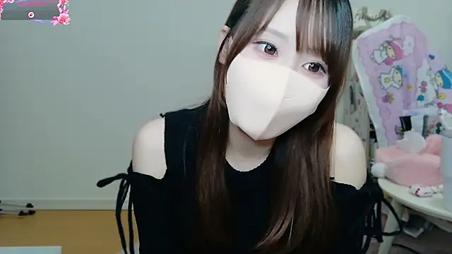 צ'אט XXX בשידור חי של momo_mm