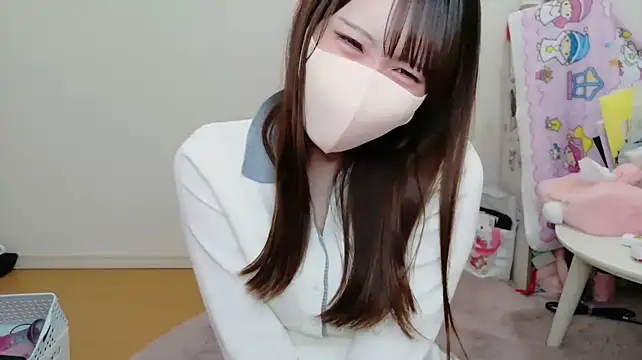 momo_mmのウェブカメラショー