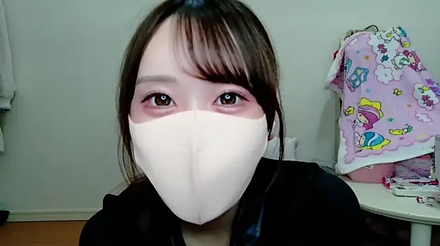 momo_mm's Webcam Show