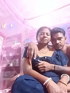 Fetish-Couple2: διαδικτυακό σόου στην κάμερα