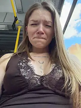 StreetSquirt's Webcam Show