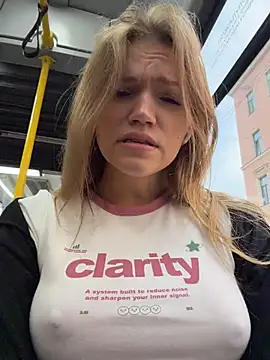 StreetSquirt – webcam-show
