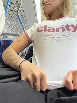 StreetSquirt's Live XXX Chat