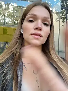 StreetSquirt Webcam show