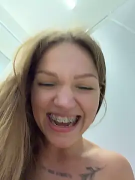 StreetSquirt's Webcam Show