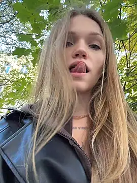عرض كام StreetSquirt