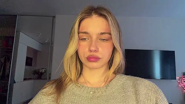 EarthaStinett's Live XXX Chat