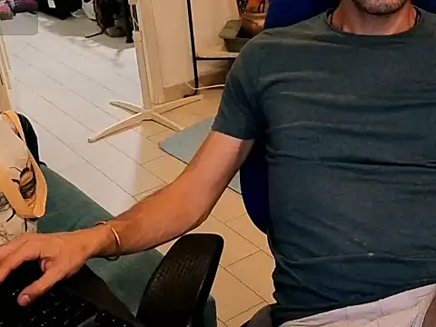 CuriousGeniee Webcam Show
