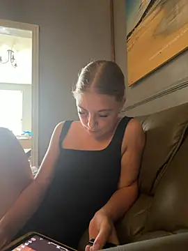 Paige_love 웹캠 쇼
