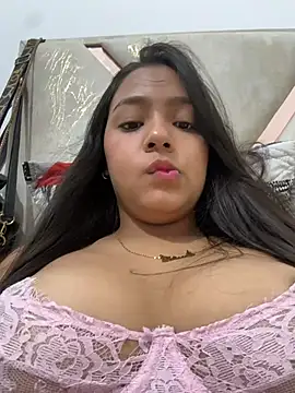 Chat XXX en directo de Baby_morena12