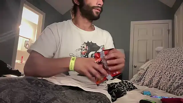 TrndSettr's Webcam Show