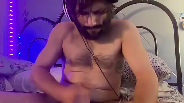 TrndSettr's Webcam Show