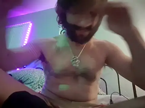 TrndSettr Шоу с уебкамера
