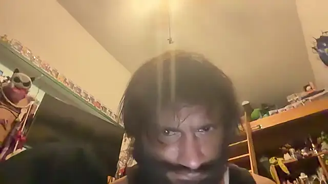 TrndSettr Webcam show