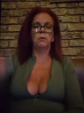 Busty-Belfast-Irish-Girl Adlı Modelin Web Kamerası Şovu