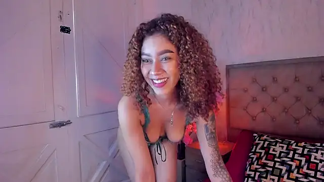 Chat XXX en directo de Sienna_brunette