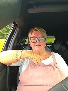 BridgetBlueEyes: απευθείας συνομιλία ΧΧΧ