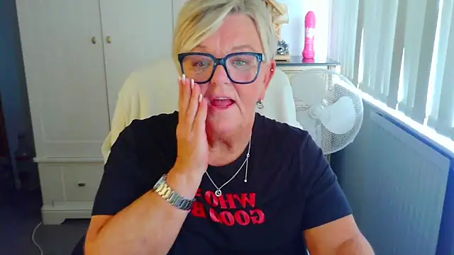 Živý XXX chat BridgetBlueEyes