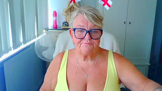 BridgetBlueEyes Webcamshow