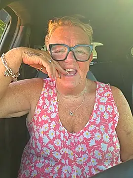 BridgetBlueEyes' Webcam Show