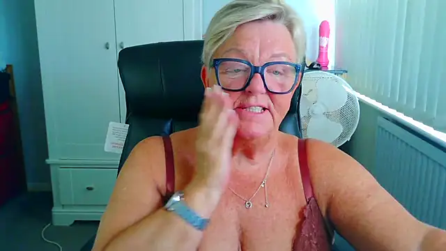 BridgetBlueEyes Webcam-Show