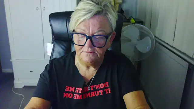 Show de BridgetBlueEyes na webcam
