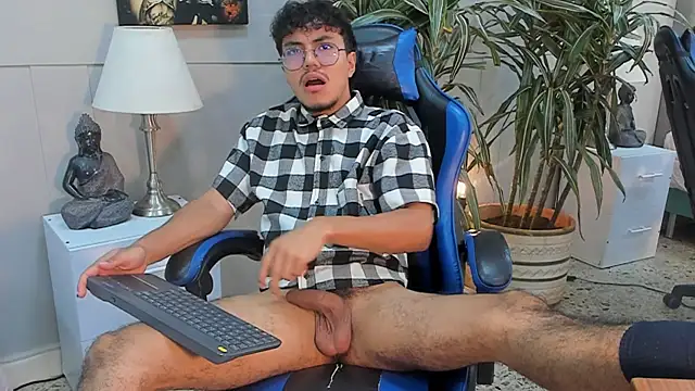 kai_storn's Webcam Show