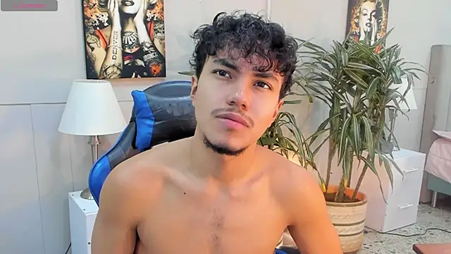 kai_storn's Webcam Show