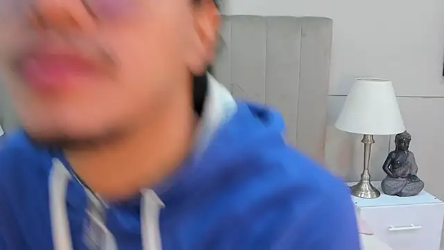 Chat XXX en directo de kai_storn