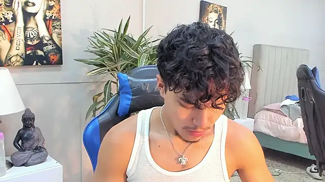kai_storn – webcam-show
