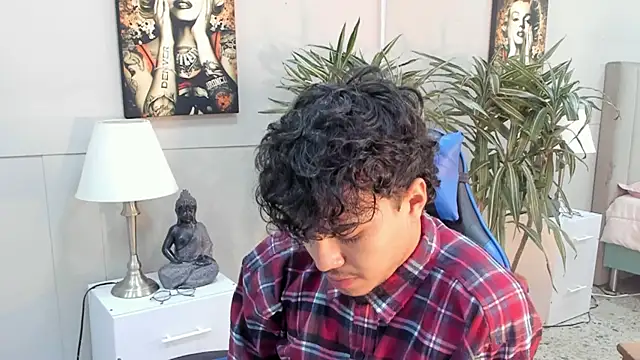 Webkamerová show kai_storn