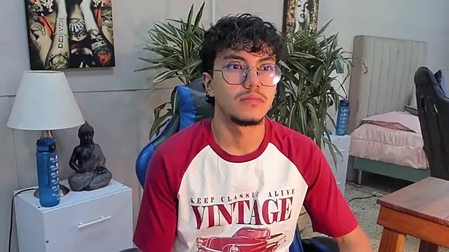 kai_storn Adlı Modelin Web Kamerası Şovu